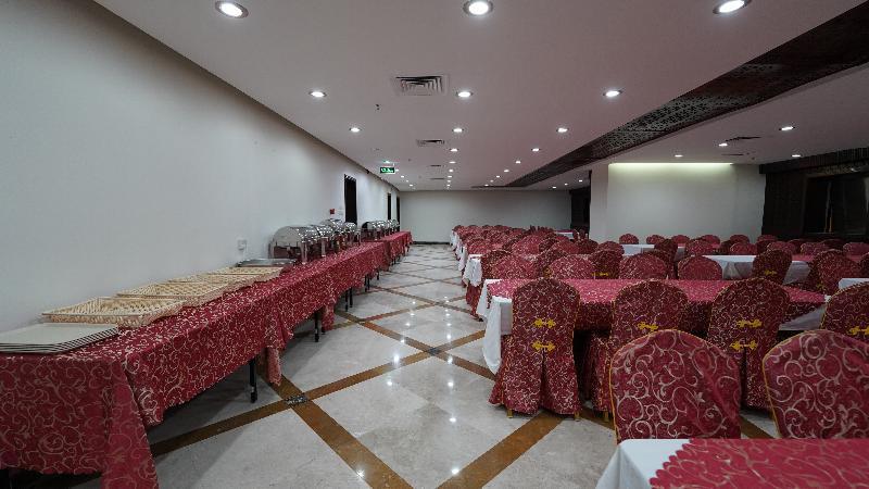 Al Kiram Hotel Al Azizia Mecca Екстер'єр фото