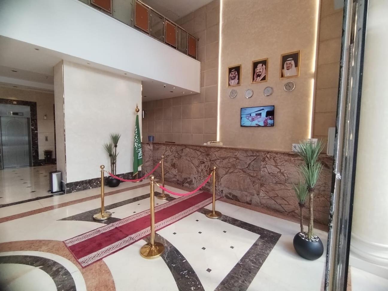 Al Kiram Hotel Al Azizia Mecca Екстер'єр фото