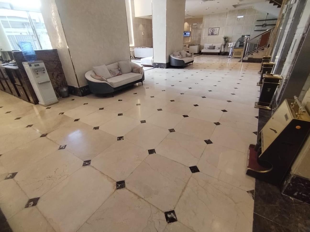 Al Kiram Hotel Al Azizia Mecca Екстер'єр фото