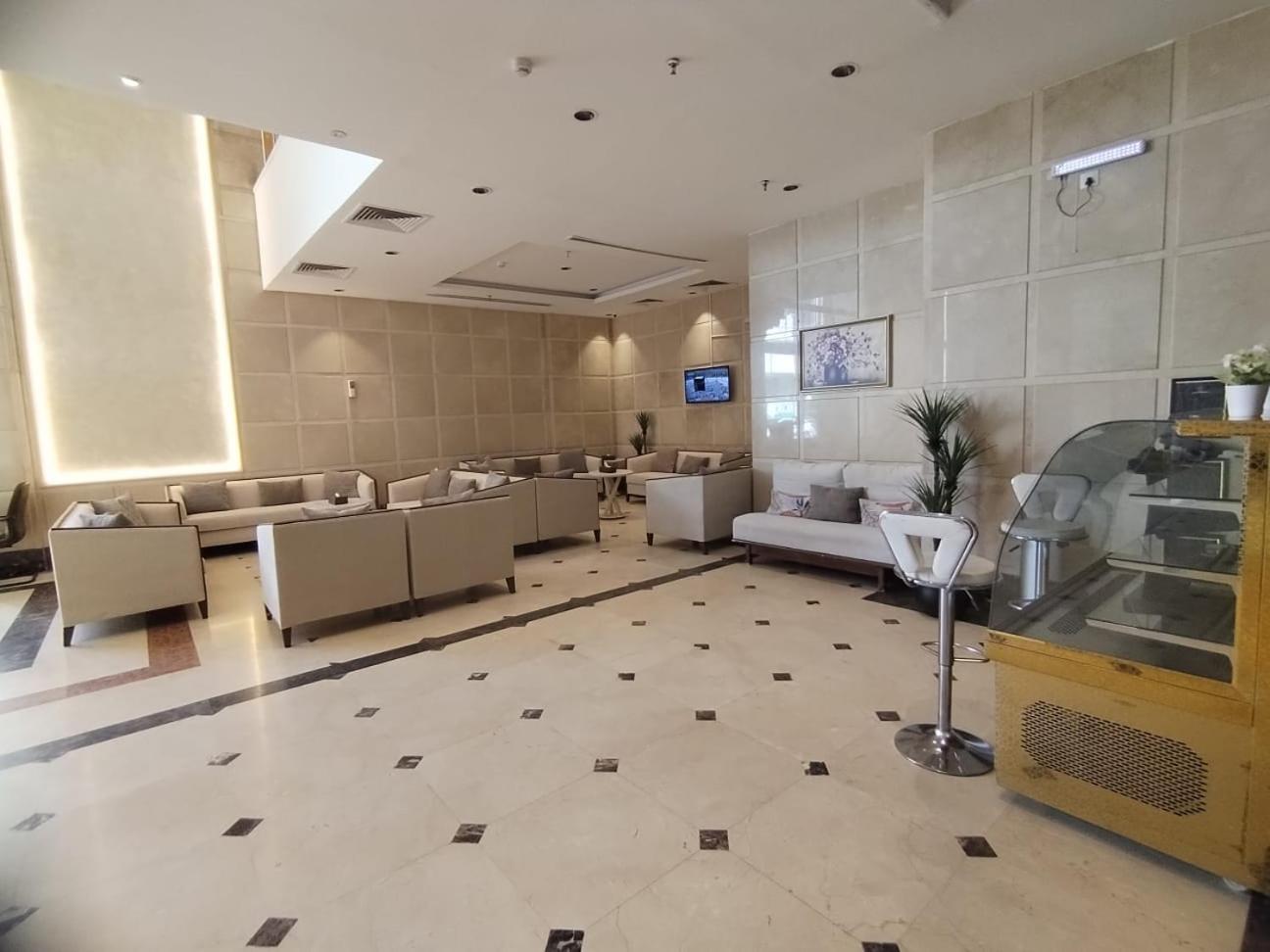 Al Kiram Hotel Al Azizia Mecca Екстер'єр фото