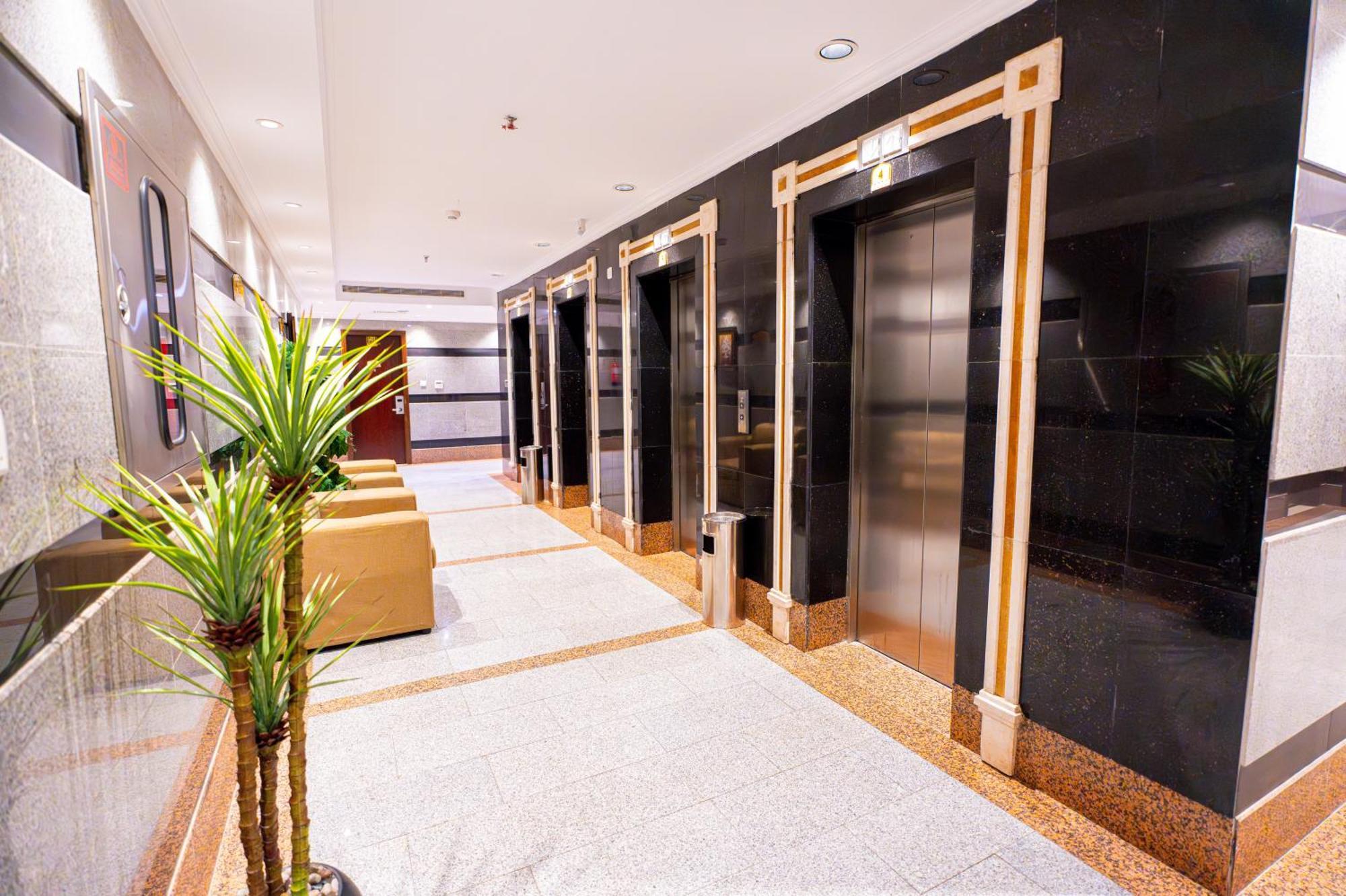 Al Kiram Hotel Al Azizia Mecca Екстер'єр фото